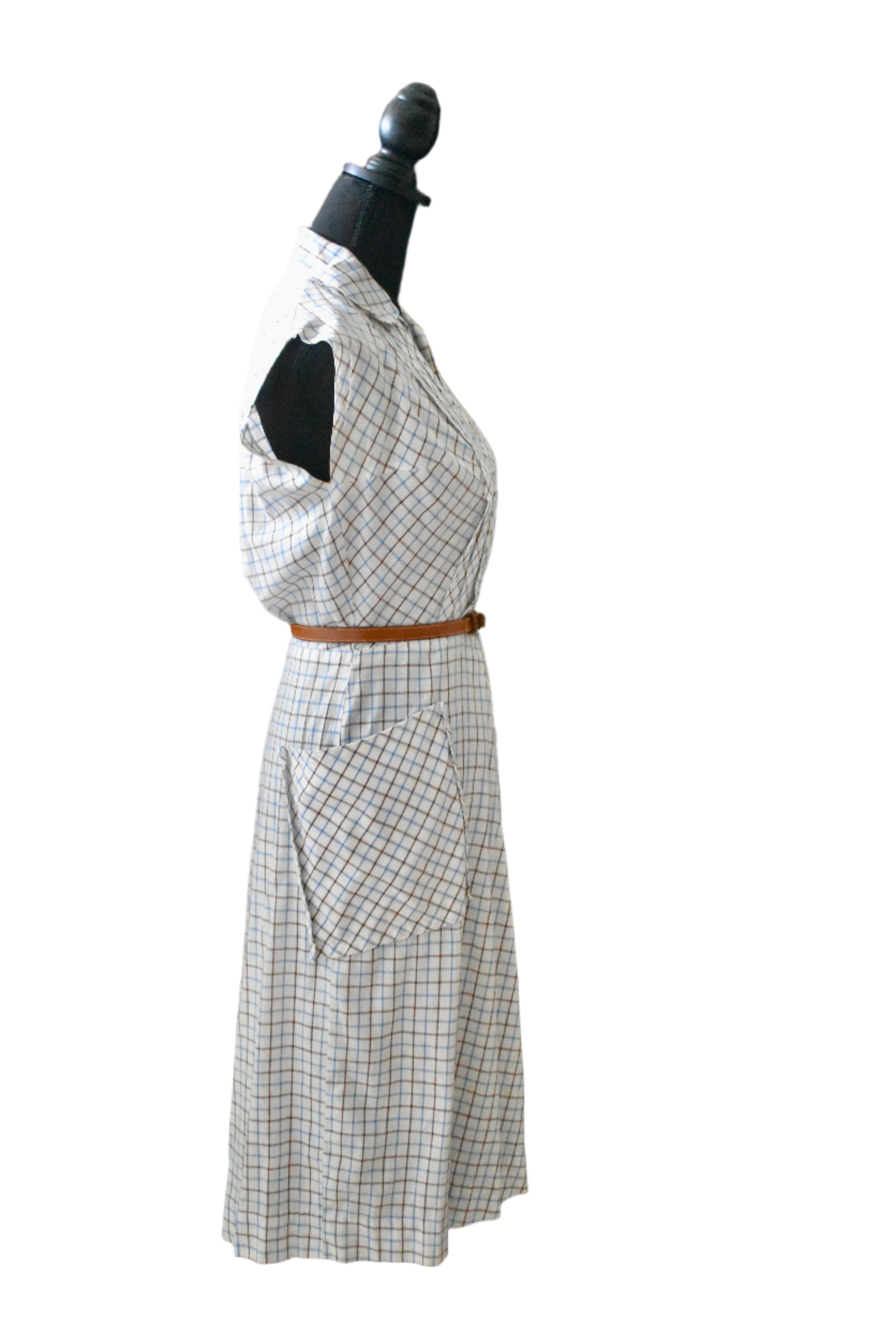 Vintage White Belted Button-Front Day Dress – Size XS