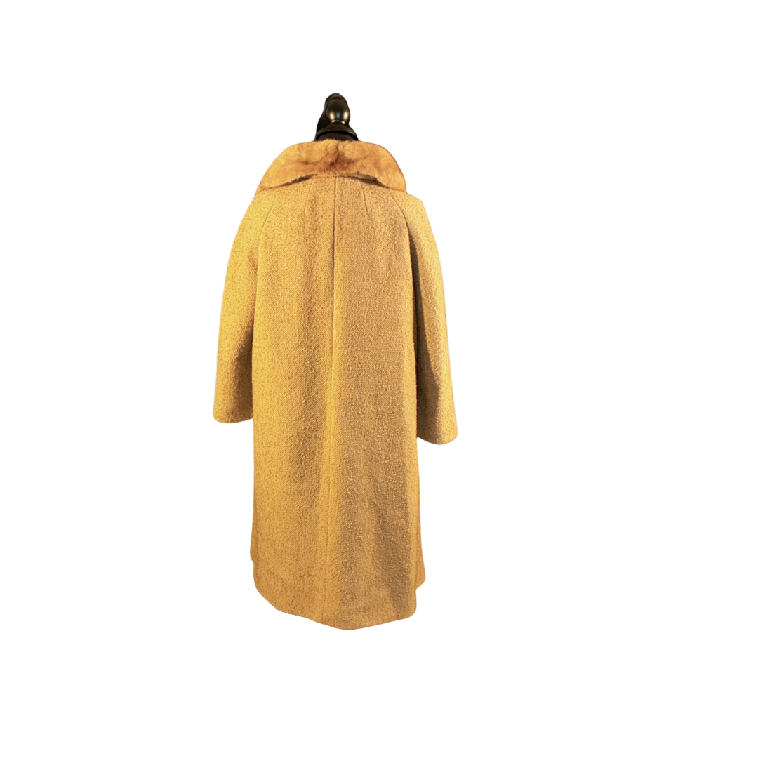 Honey Textured Wool Coat Fur Collar Classic 60s Tailored Coat - Size M