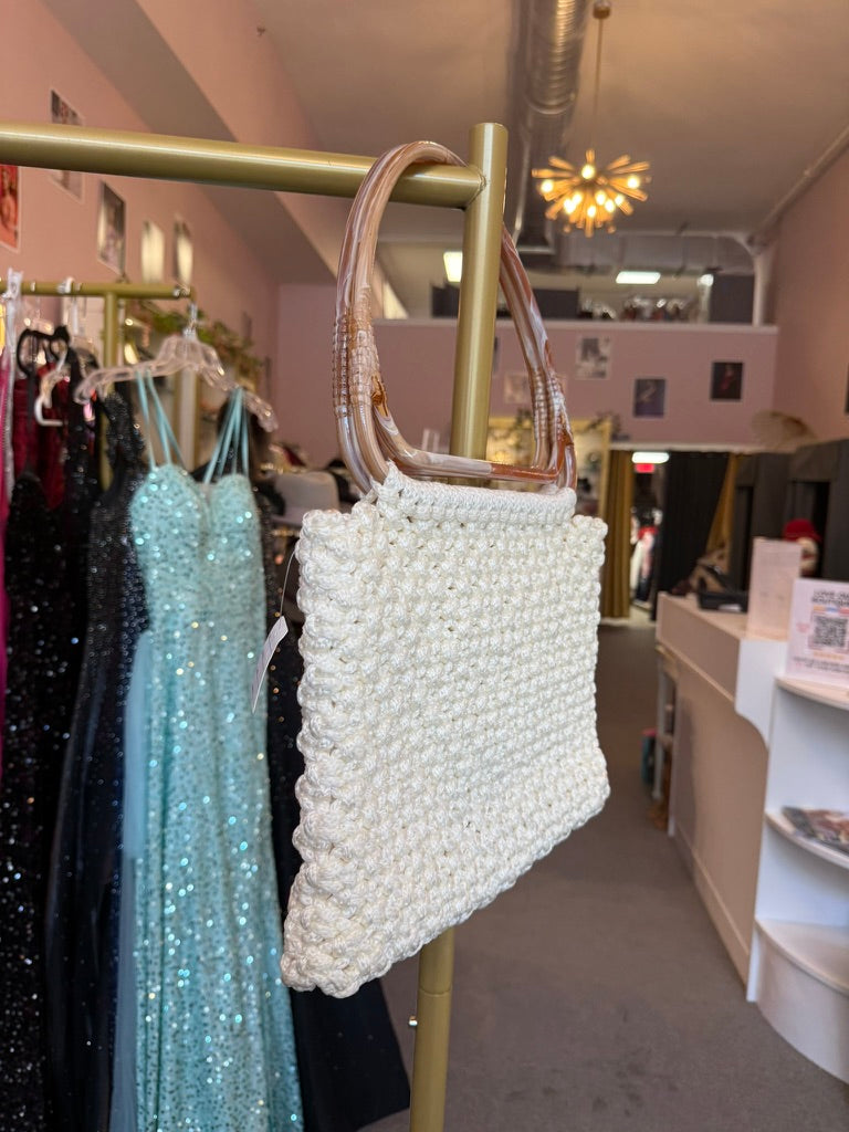 1970s White Beaded Macrame Top Handle Bag with Marbled Lucite Frame