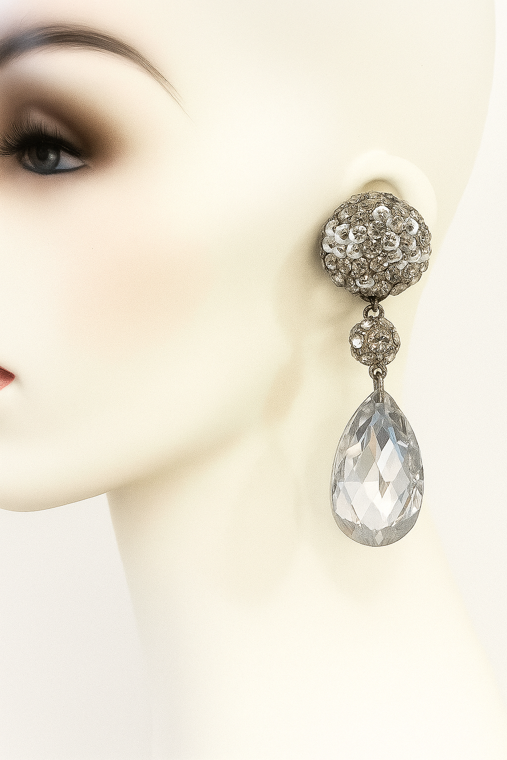 Vintage Crystal Drop  chandelier earrings bold and beautiful!