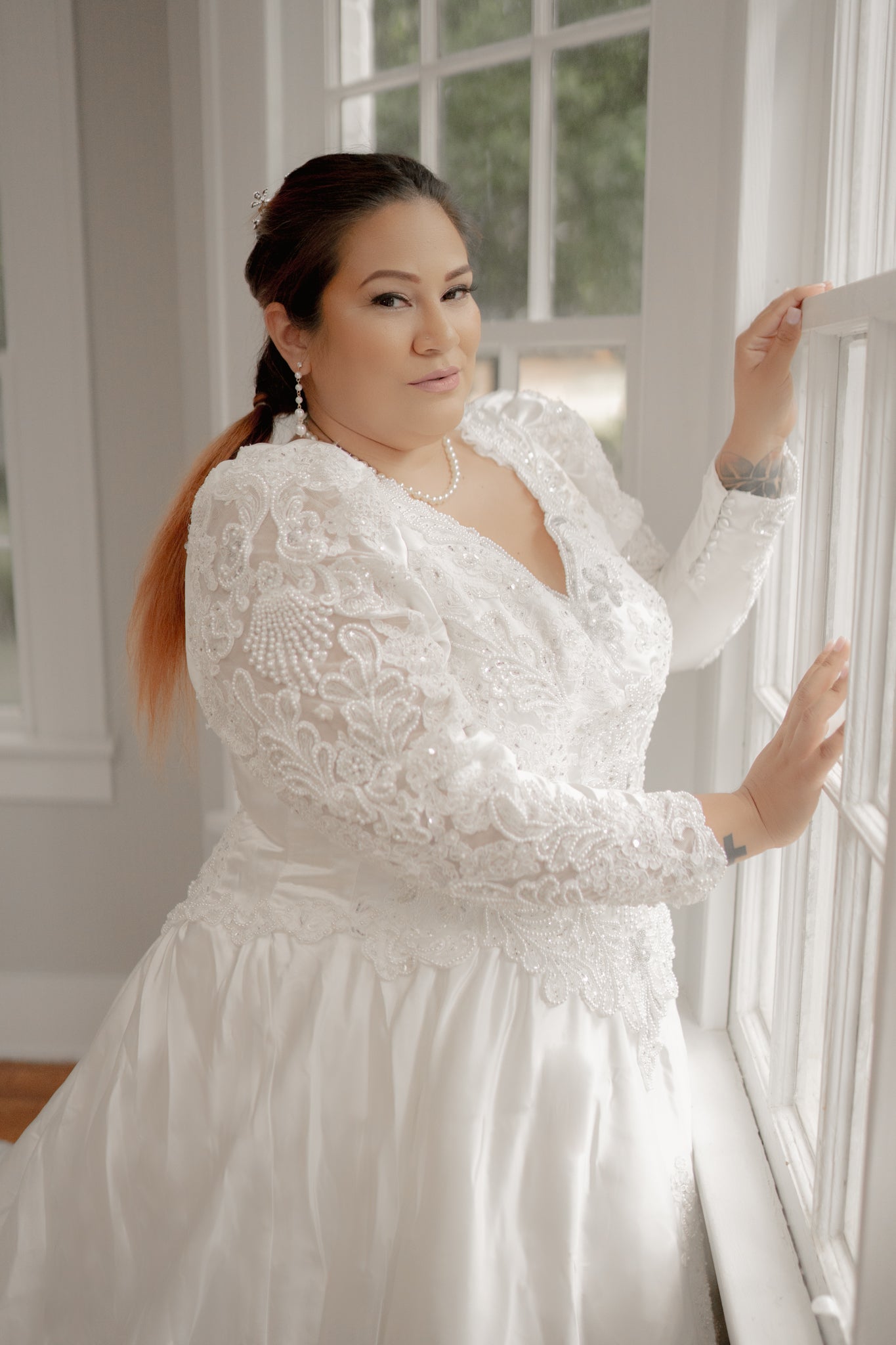 Vintage 1980s Ornate Beaded Bridal Gown Size XXL 2Earthymamas Vintage 1980s Ornate Beaded Bridal Gown Size XXL 2Earthymamas