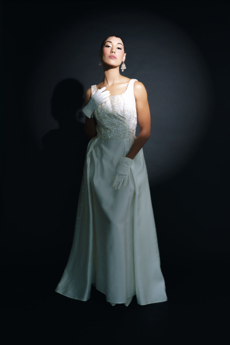 1950s Mike Benet White Formal Gown with Sequined Bodice – Size 12 (Modern 4)