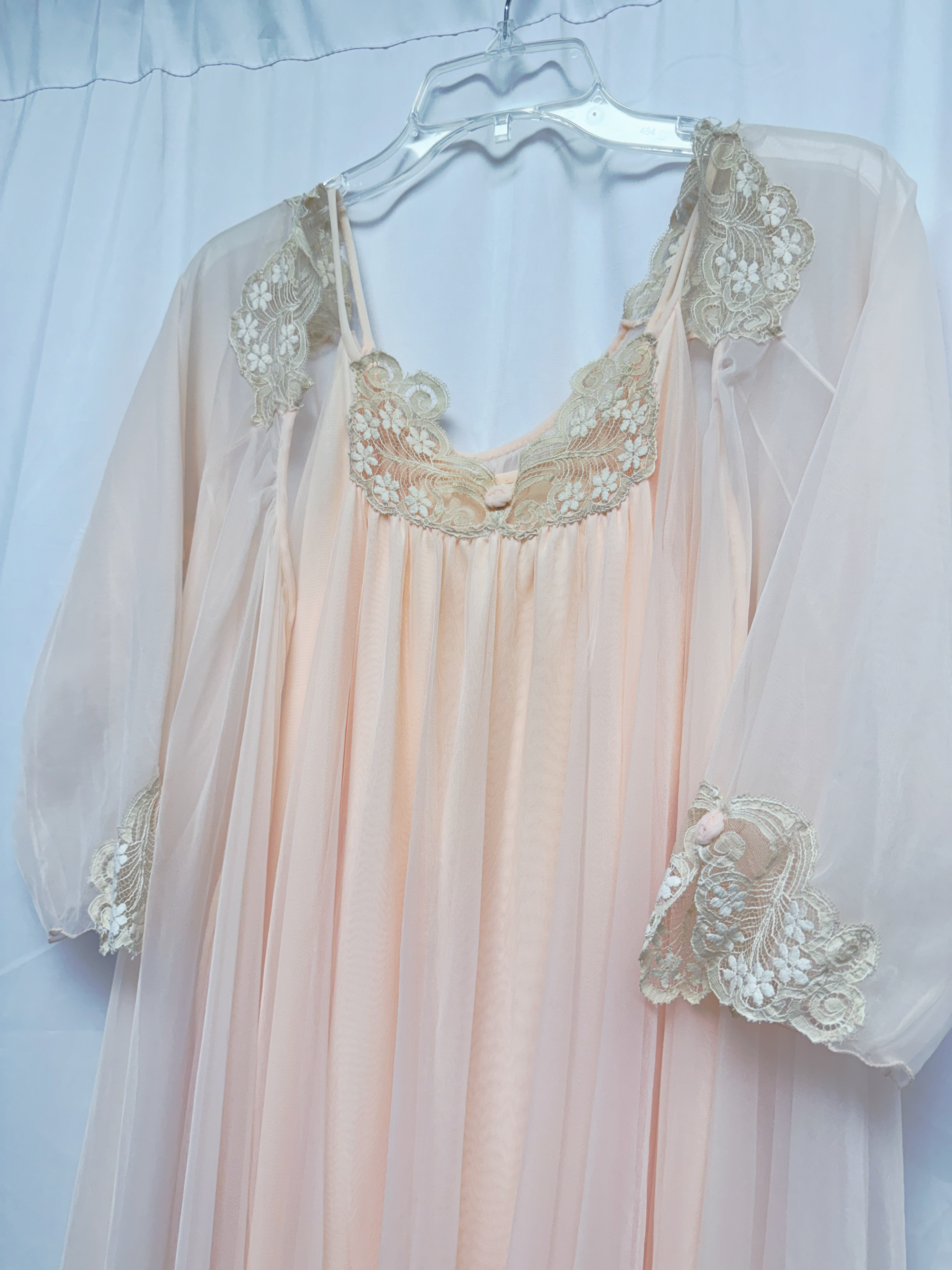 1960s Peach Nylon Lace Boudoir Peignoir Set – Size M