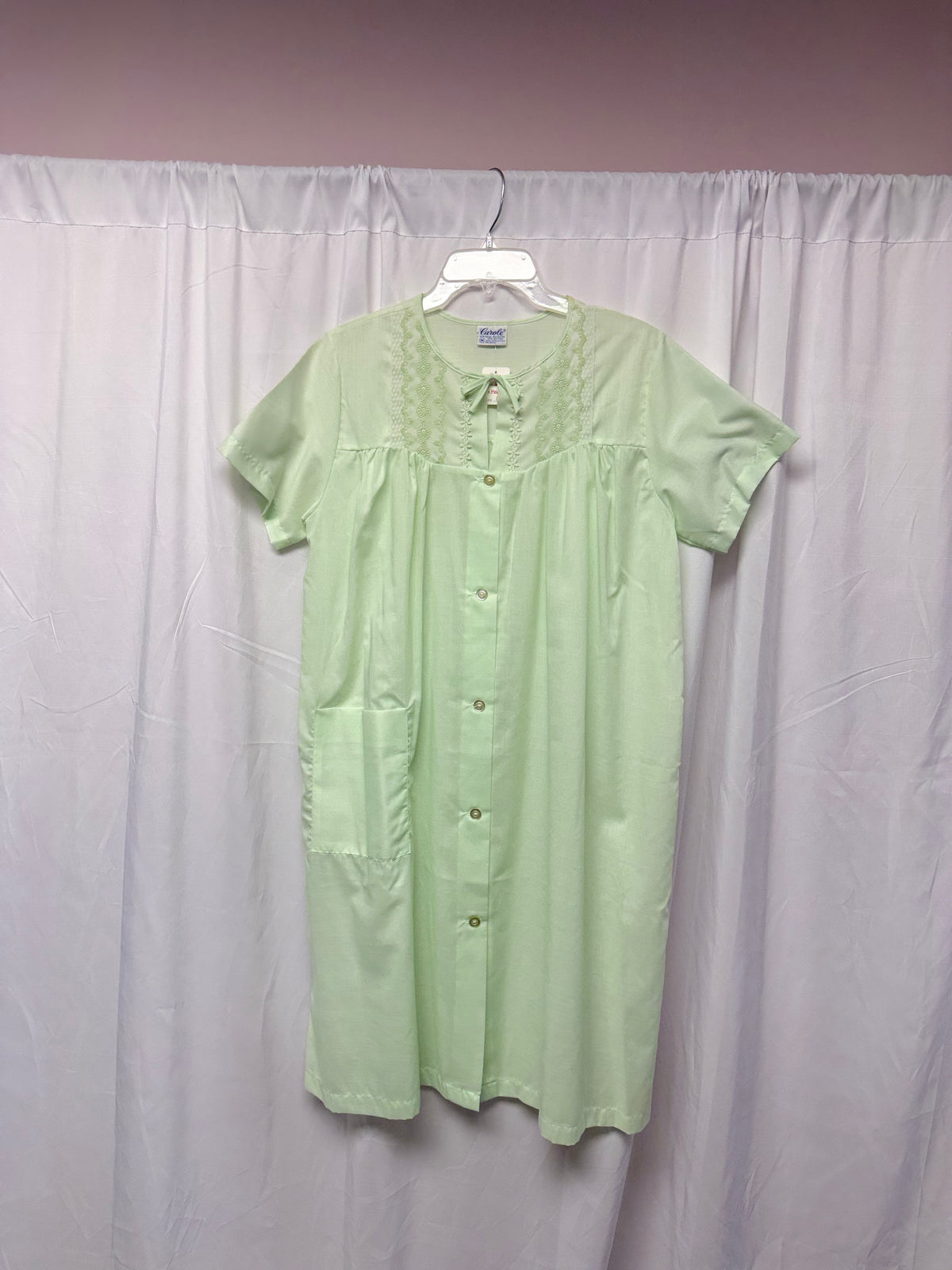 Vintage Mint Green Embroidered Robe by Collette by Miss Elaine – Size XL