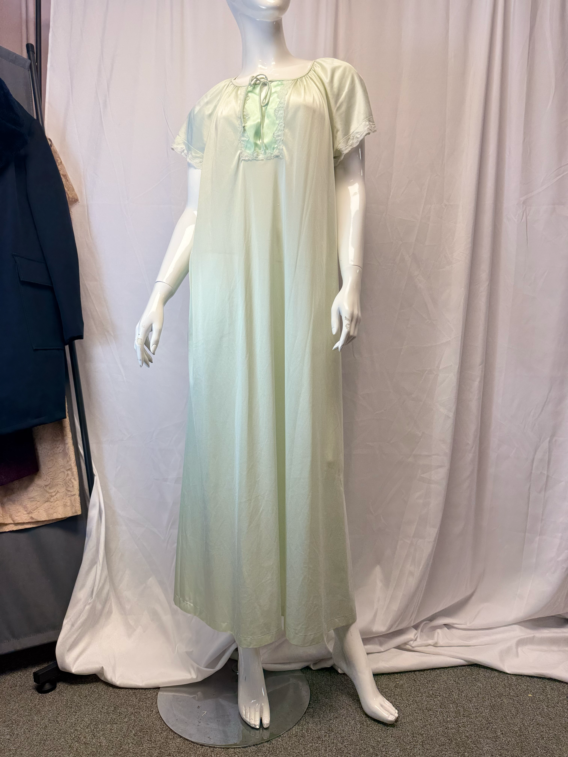 Pale Mint Green Nylon Lace Trim Maxi Nightgown Boudoir Sleepwear - Size S