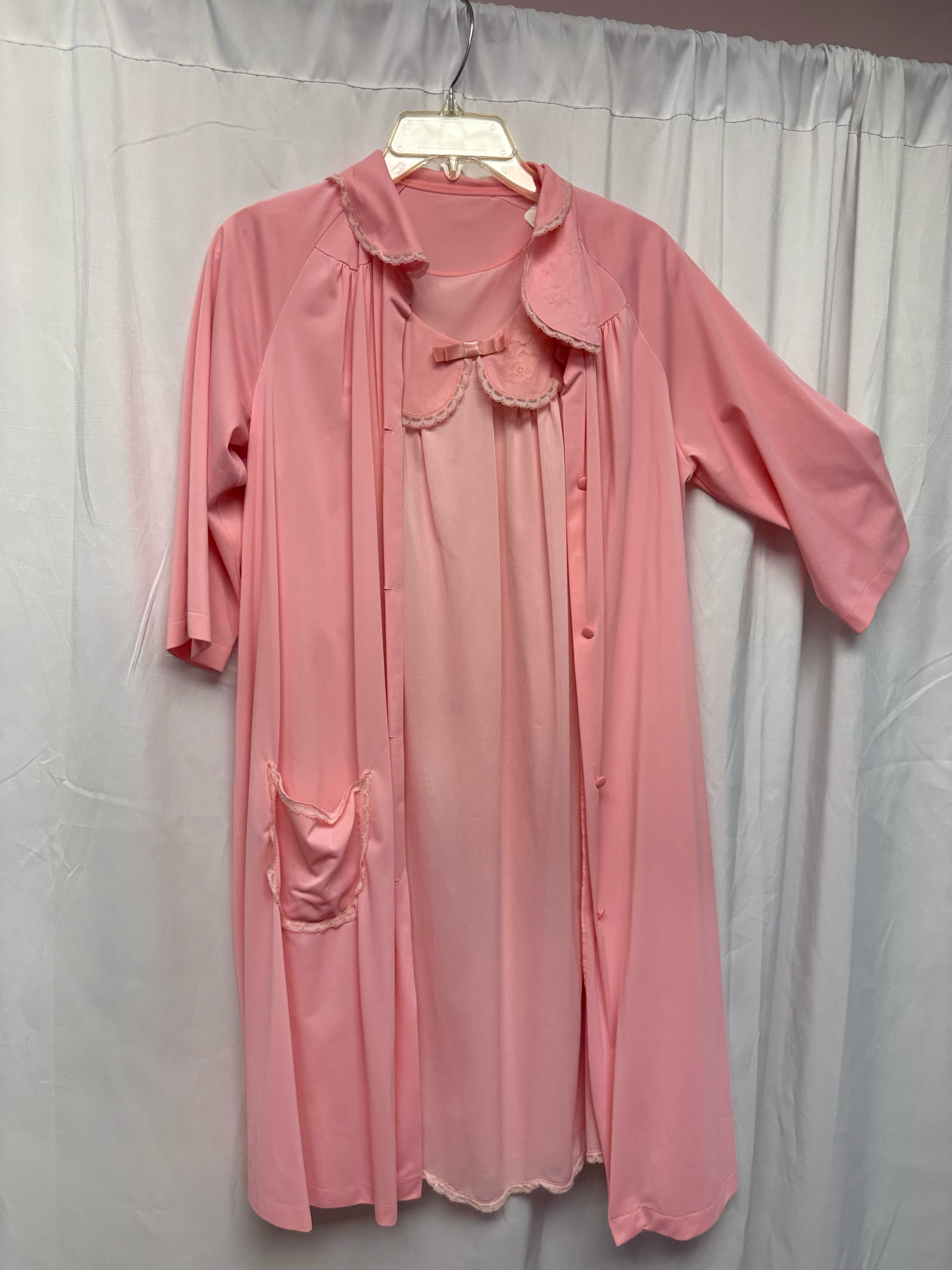 Soft Pink Nylon Bow Detail Nightgown and Robe Peignoir Set Boudoir Sleepwear - Size L