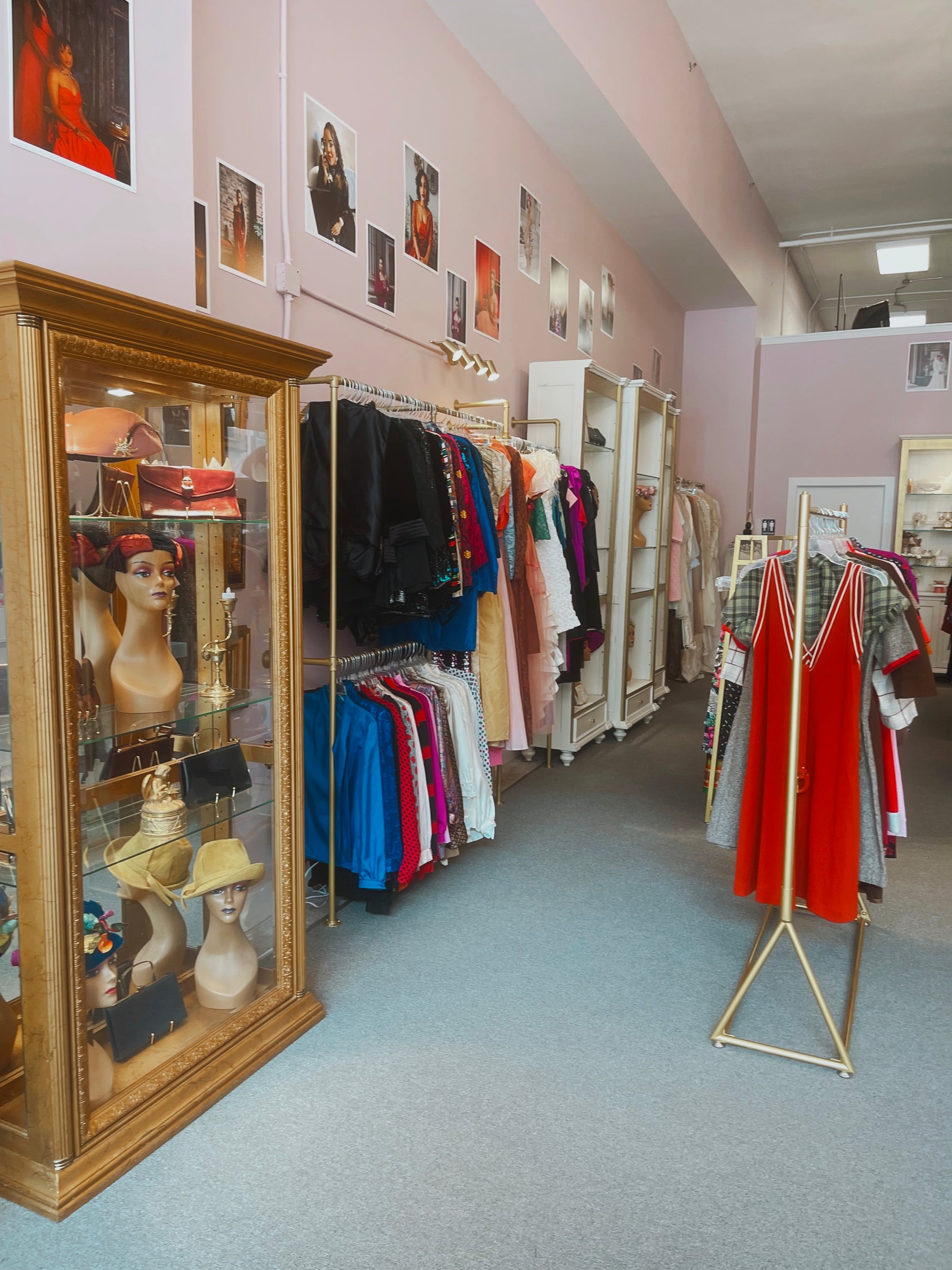 Inside 2 Earthy Mamas boutique